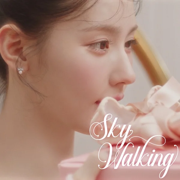 Обложка трека MIYEON - Sky Walking (i-dle) (2025)