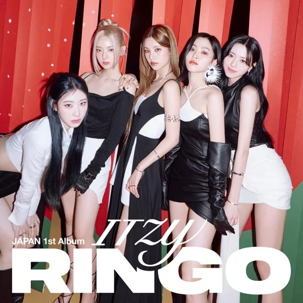 Обложка альбома ITZY - RINGO (2023)